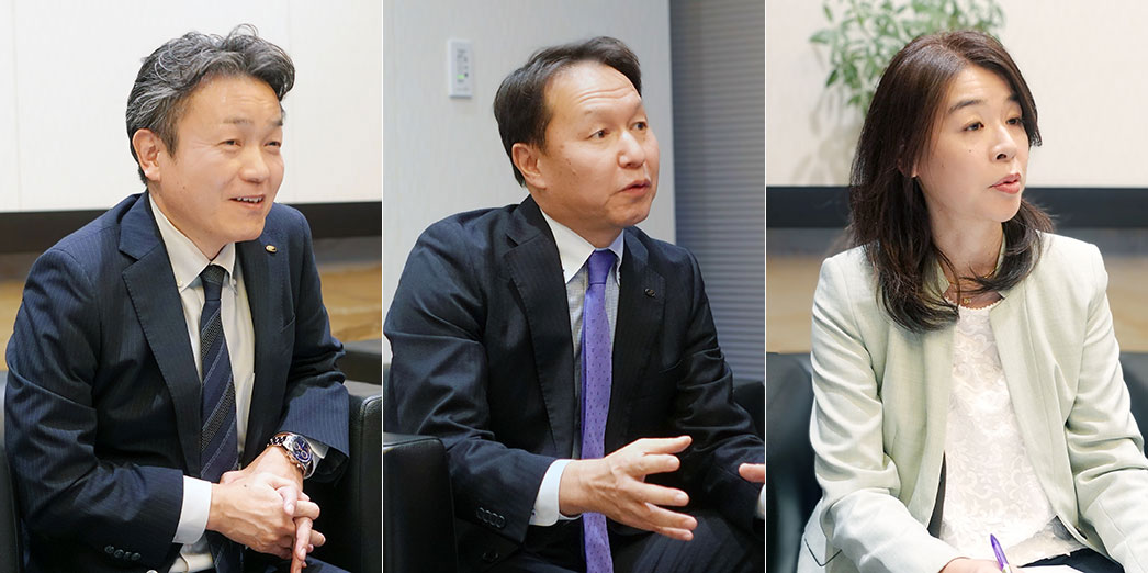 写真:左から高西、小保方、油谷