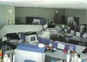 当時の神戸事務所内